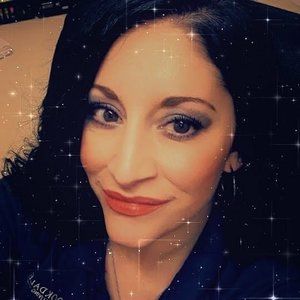 Meet your Posher, Desiree